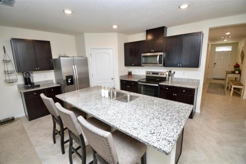 Casa en venta en New Smyrna Beach, Florida, 4 dormitorios, 172.33 m2 № 1851758 - foto 13