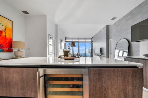 Condominio en venta en Miami, Florida, 2 dormitorios, 130.71 m2 № 1839412 - foto 8