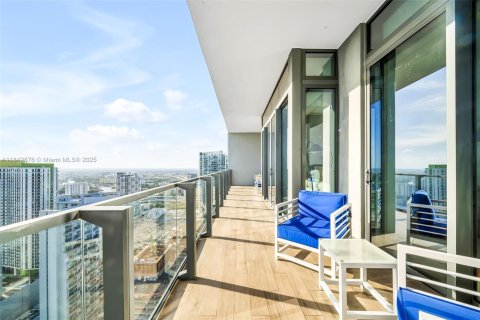 Condominio en venta en Miami, Florida, 2 dormitorios, 130.71 m2 № 1839412 - foto 19