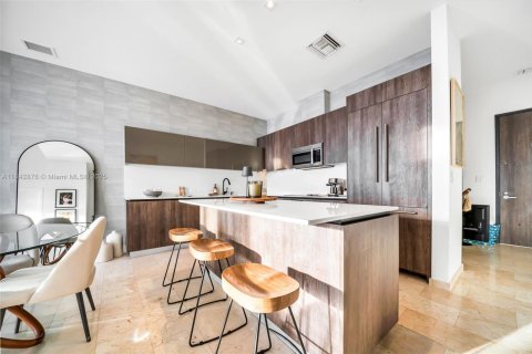 Condominio en venta en Miami, Florida, 2 dormitorios, 130.71 m2 № 1839412 - foto 6