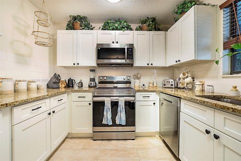 Casa en venta en St. Lucie, Florida, 2 dormitorios, 93.65 m2 № 1957400 - foto 12