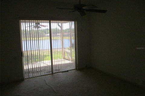 Casa en venta en New Port Richey, Florida, 3 dormitorios, 216.46 m2 № 2117002 - foto 14