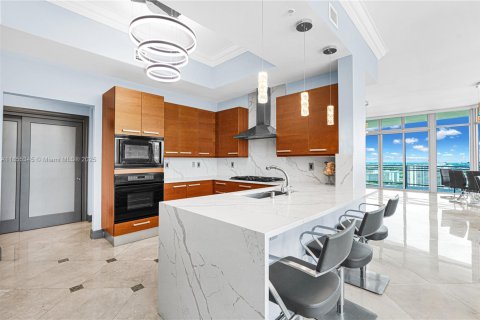 Condo in Hollywood, Florida, 3 bedrooms  № 1882220 - photo 19