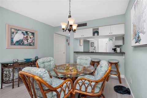 Condominio en venta en Englewood, Florida, 2 dormitorios, 99.41 m2 № 2099070 - foto 13