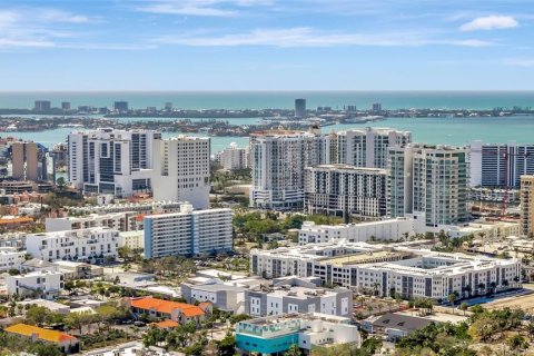 Immobilier commercial à vendre à Sarasota, Floride: 60.39 m2 № 1582425 - photo 27