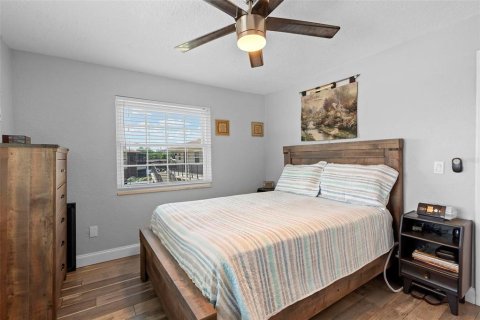 Condominio en venta en Astor, Florida, 2 dormitorios, 77.29 m2 № 1723573 - foto 11