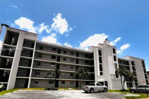 Condominio en Miami, Florida, 2 dormitorios  № 2265870