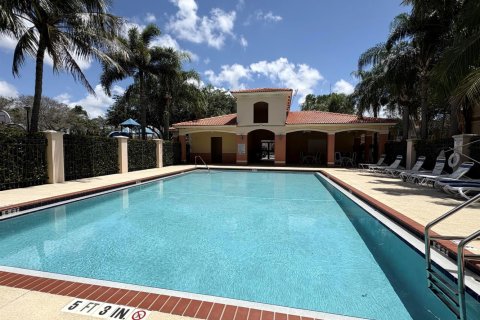 Touwnhouse à vendre à North Lauderdale, Floride: 3 chambres, 142.42 m2 № 2190982 - photo 29