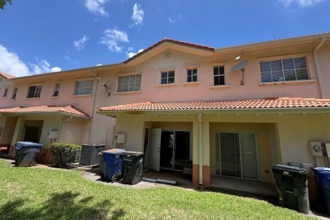 Touwnhouse à vendre à North Lauderdale, Floride: 3 chambres, 142.42 m2 № 2190982 - photo 30