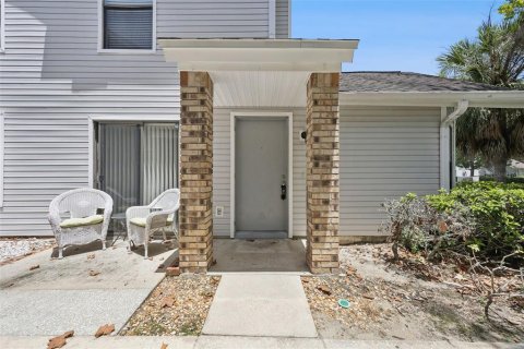 Copropriété à louer à Kissimmee, Floride: 3 chambres, 116.13 m2 № 2385653 - photo 2