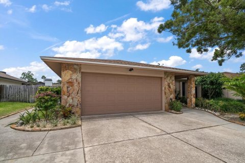 House in Clearwater, Florida 5 bedrooms, 255.3 sq.m. № 1819109 - photo 4