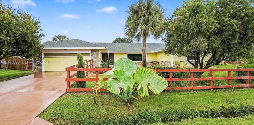 Villa ou maison à Sebastian, Floride 3 chambres, 187.38 m2 № 2417729