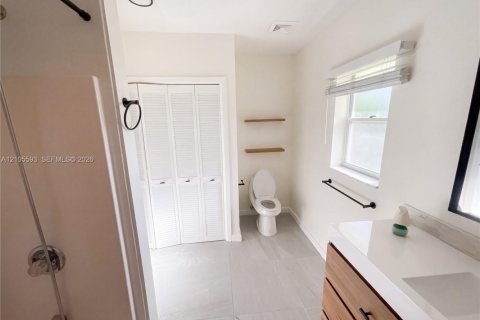 Villa ou maison à vendre à Sebastian, Floride: 3 chambres, 187.38 m2 № 2417729 - photo 24