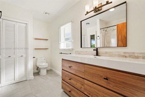 Villa ou maison à vendre à Sebastian, Floride: 3 chambres, 187.38 m2 № 2417729 - photo 23