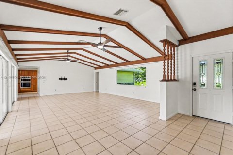 Villa ou maison à vendre à Sebastian, Floride: 3 chambres, 187.38 m2 № 2417729 - photo 4