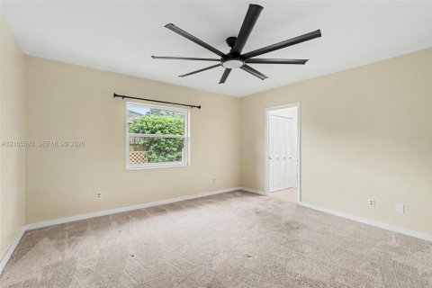 Villa ou maison à vendre à Sebastian, Floride: 3 chambres, 187.38 m2 № 2417729 - photo 14