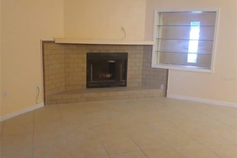 House in Sarasota, Florida 3 bedrooms, 142.88 sq.m. № 1822466 - photo 2