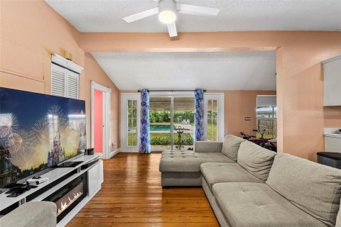 Villa ou maison à vendre à Orlando, Floride: 3 chambres, 112.41 m2 № 2354288 - photo 2
