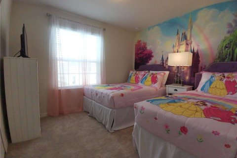 Townhouse in Davenport, Florida 5 bedrooms, 212.1 sq.m. № 1681631 - photo 15