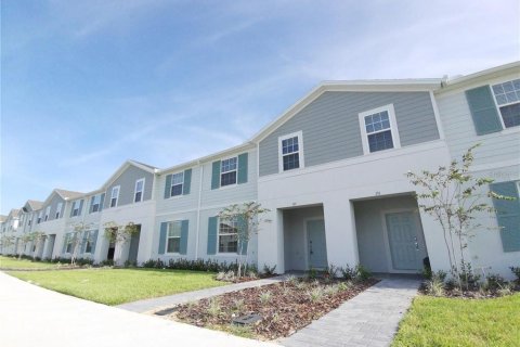 Townhouse in Davenport, Florida 5 bedrooms, 212.1 sq.m. № 1681631 - photo 1