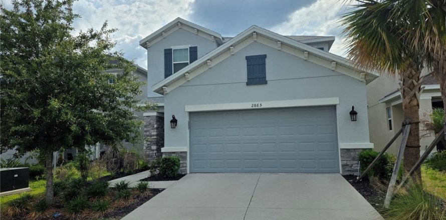 Casa en Clermont, Florida 4 dormitorios, 225.1 m2 № 2111188