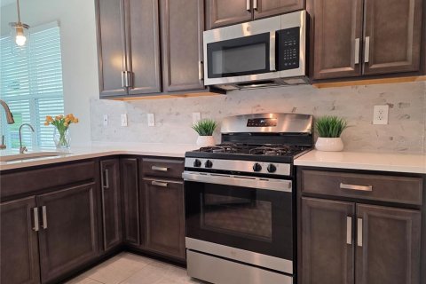 Casa en alquiler en Clermont, Florida, 4 dormitorios, 225.1 m2 № 2111188 - foto 15