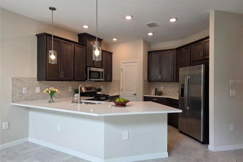 Casa en alquiler en Clermont, Florida, 4 dormitorios, 225.1 m2 № 2111188 - foto 10