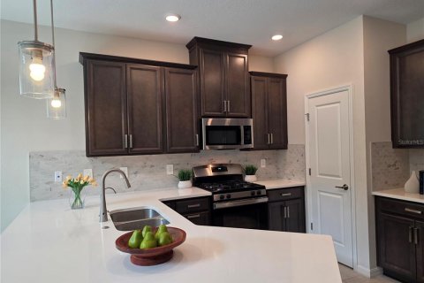 Casa en alquiler en Clermont, Florida, 4 dormitorios, 225.1 m2 № 2111188 - foto 13