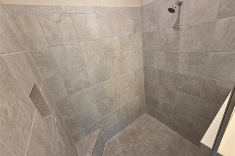 Casa en alquiler en Clermont, Florida, 4 dormitorios, 225.1 m2 № 2111188 - foto 21