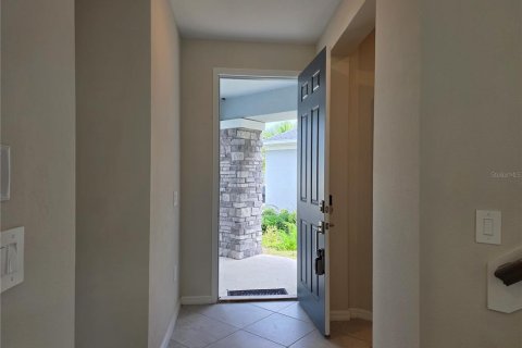 Casa en alquiler en Clermont, Florida, 4 dormitorios, 225.1 m2 № 2111188 - foto 4