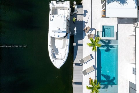 Villa ou maison à vendre à Pompano Beach, Floride: 3 chambres, 162.3 m2 № 1986286 - photo 5