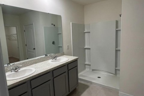 House in Haines City, Florida 4 bedrooms, 173.45 sq.m. № 2266847 - photo 6