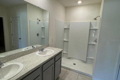House in Haines City, Florida 4 bedrooms, 173.45 sq.m. № 2266847 - photo 14