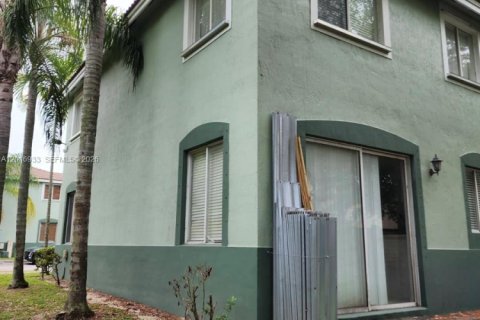 Touwnhouse à louer à Homestead, Floride: 3 chambres, 132.2 m2 № 2077553 - photo 30