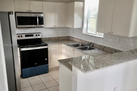 Touwnhouse à Homestead, Floride 3 chambres, 132.2 m2 № 2077553