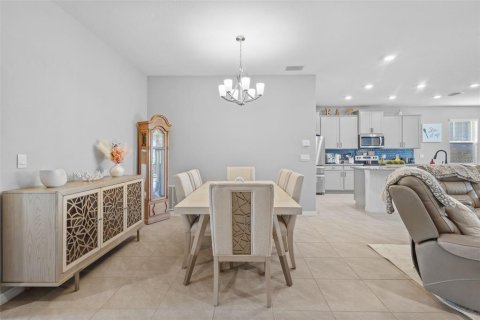 Casa en venta en Brooksville, Florida, 3 dormitorios, 171.31 m2 № 1918233 - foto 4