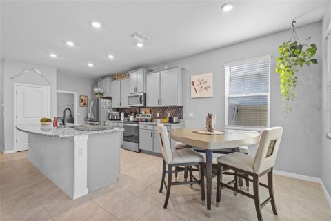 Casa en venta en Brooksville, Florida, 3 dormitorios, 171.31 m2 № 1918233 - foto 11