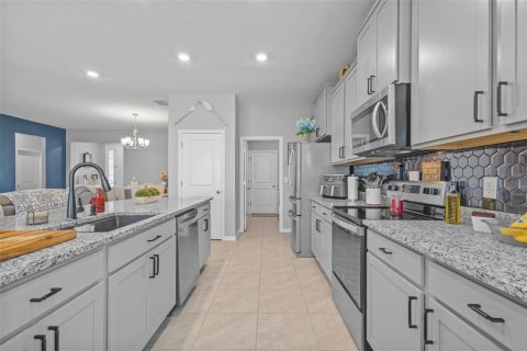Casa en venta en Brooksville, Florida, 3 dormitorios, 171.31 m2 № 1918233 - foto 8