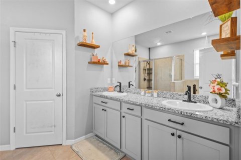 Casa en venta en Brooksville, Florida, 3 dormitorios, 171.31 m2 № 1918233 - foto 22