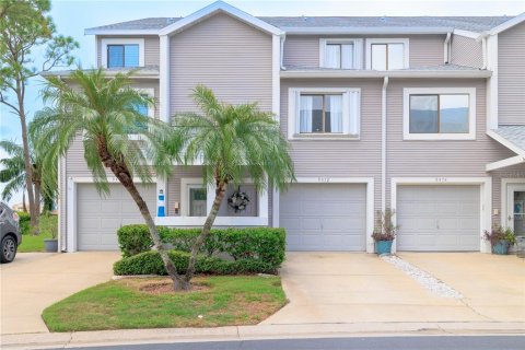 Adosado en venta en Seminole, Florida, 3 dormitorios, 185.62 m2 № 1917937 - foto 3