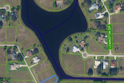 Immobilier commercial à Sebring, Floride № 2397989