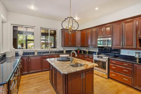 House in Windermere, Florida 6 bedrooms, 633.5 sq.m. № 1734288 - photo 25