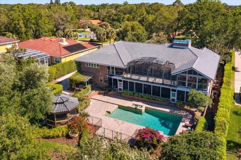 House in Windermere, Florida 6 bedrooms, 633.5 sq.m. № 1734288 - photo 8