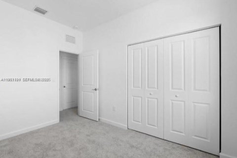 Adosado en alquiler en Homestead, Florida, 4 dormitorios, 166.3 m2 № 1990011 - foto 16