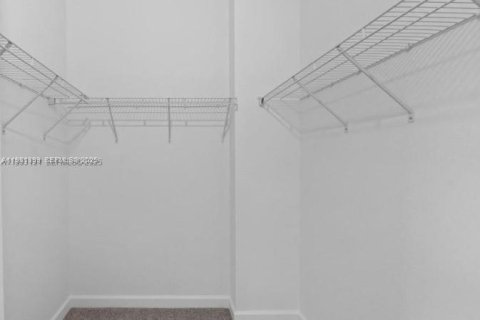 Adosado en alquiler en Homestead, Florida, 4 dormitorios, 166.3 m2 № 1990011 - foto 15