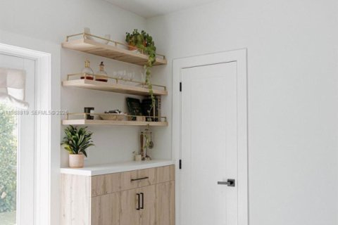 Купить виллу или дом в Майами, Флорида 3 спальни, 137.87м2, № 2051069 - фото 15