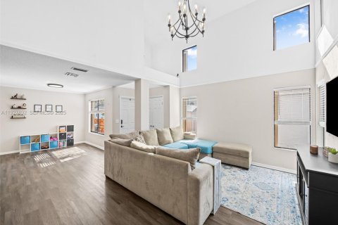 House in Coconut Creek, Florida 4 bedrooms, 206.52 sq.m. № 1987638 - photo 6