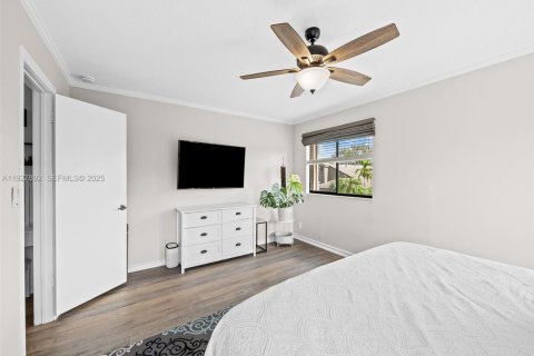 House in Coconut Creek, Florida 4 bedrooms, 206.52 sq.m. № 1987638 - photo 24