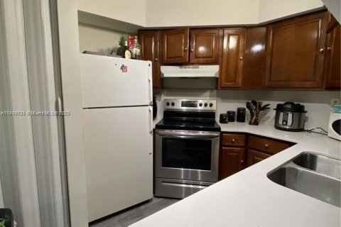 Copropriété à louer à Miami, Floride: 2 chambres, 106.19 m2 № 1838681 - photo 16