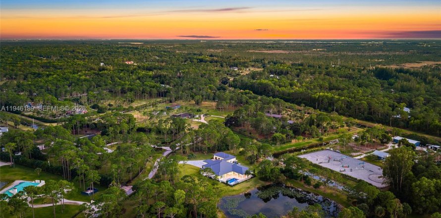 Casa en Palm Beach Gardens, Florida 4 dormitorios, 437.01 m2 № 2003897